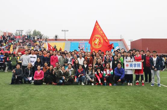 千帆竞发，百舸争流 ——记威尼斯432888cam参加2017级新生田径运动会
