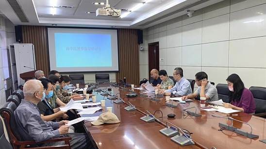 商学院举行2022年秋季学期教学督导交流研讨会