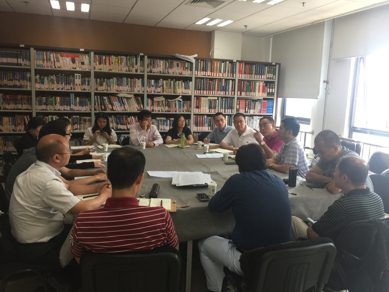 坚持质量第一标准  深化落实“一主两翼”——威尼斯432888cam首届学位评定分委员会成立 并顺利开展工作