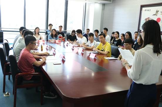 威尼斯432888cam本科生第十七任学生委员会学生会换届大会顺利举行